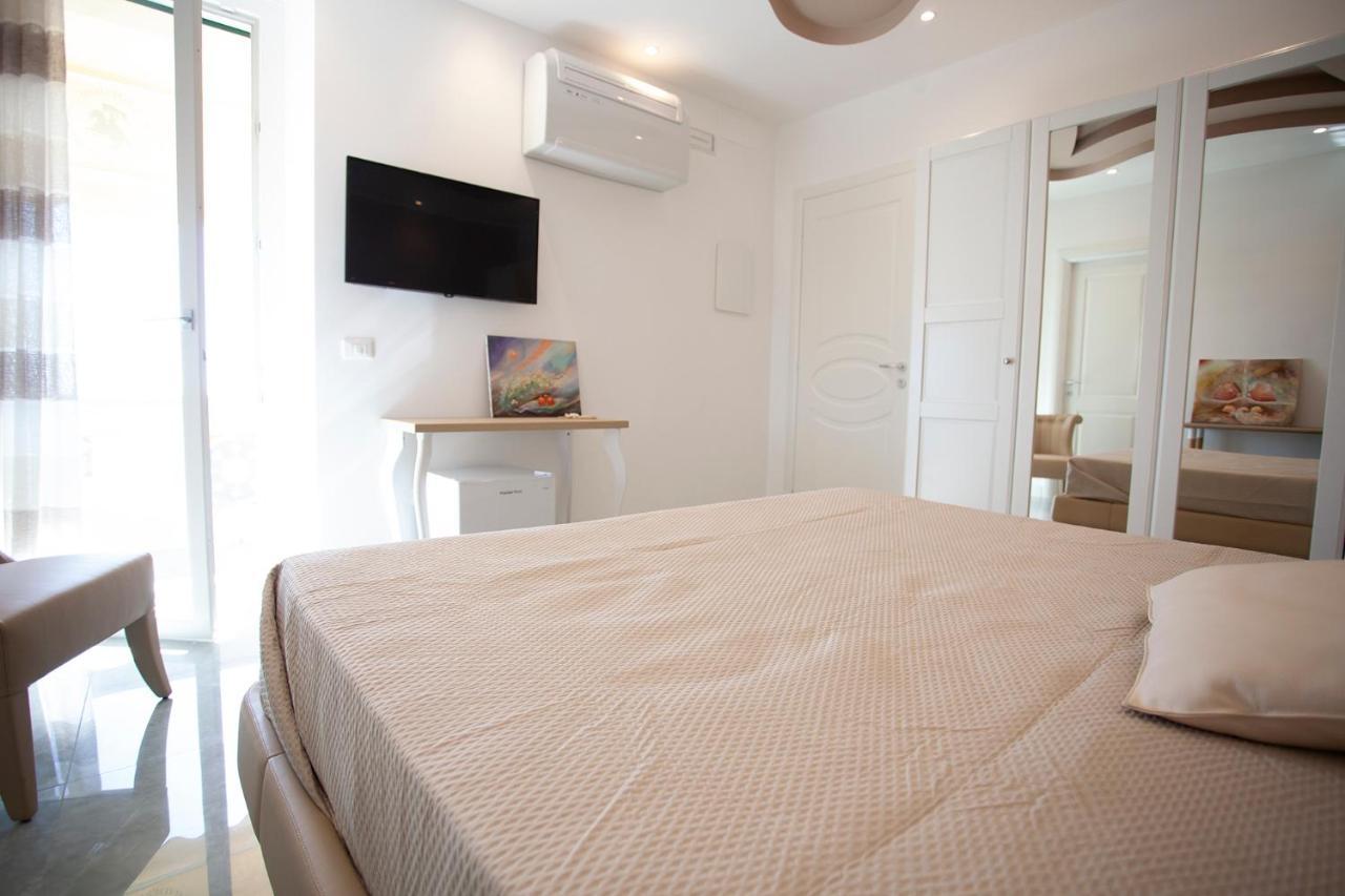 Cavalieri D'Oro Luxury House Hotel Anzio Ngoại thất bức ảnh