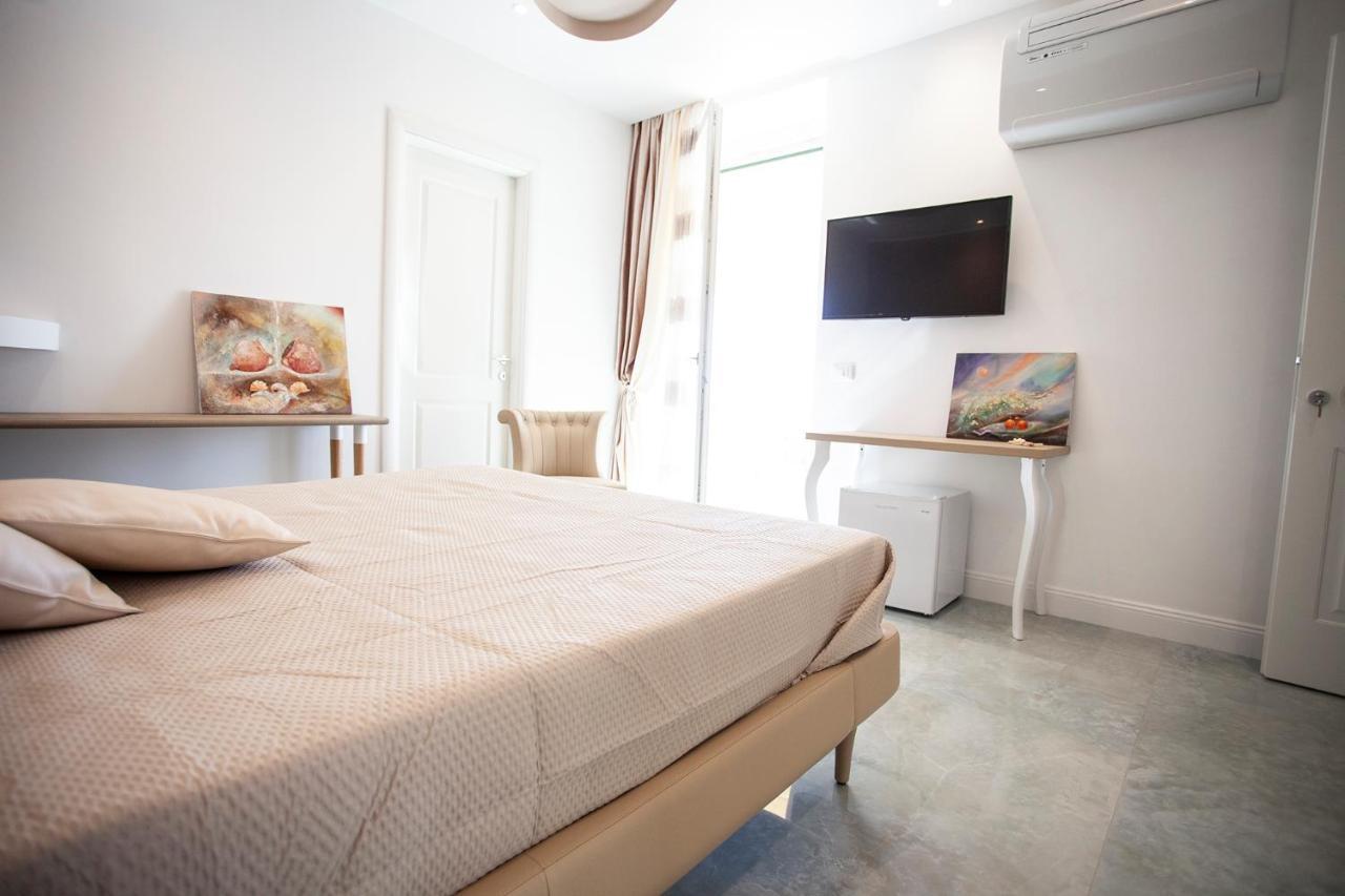 Cavalieri D'Oro Luxury House Hotel Anzio Ngoại thất bức ảnh